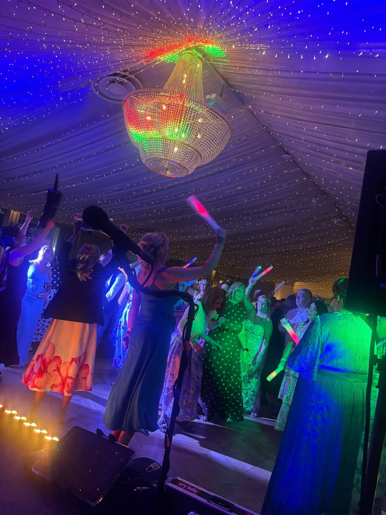 Live wedding performance and dance floor